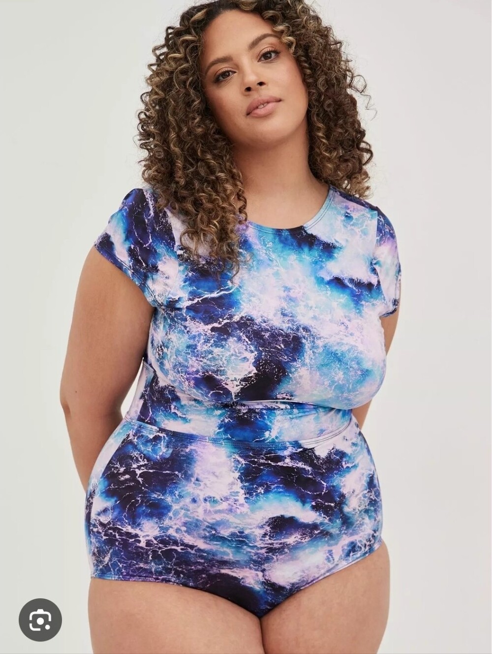 Active Wireless Scoop Back One Piece Swimsuit